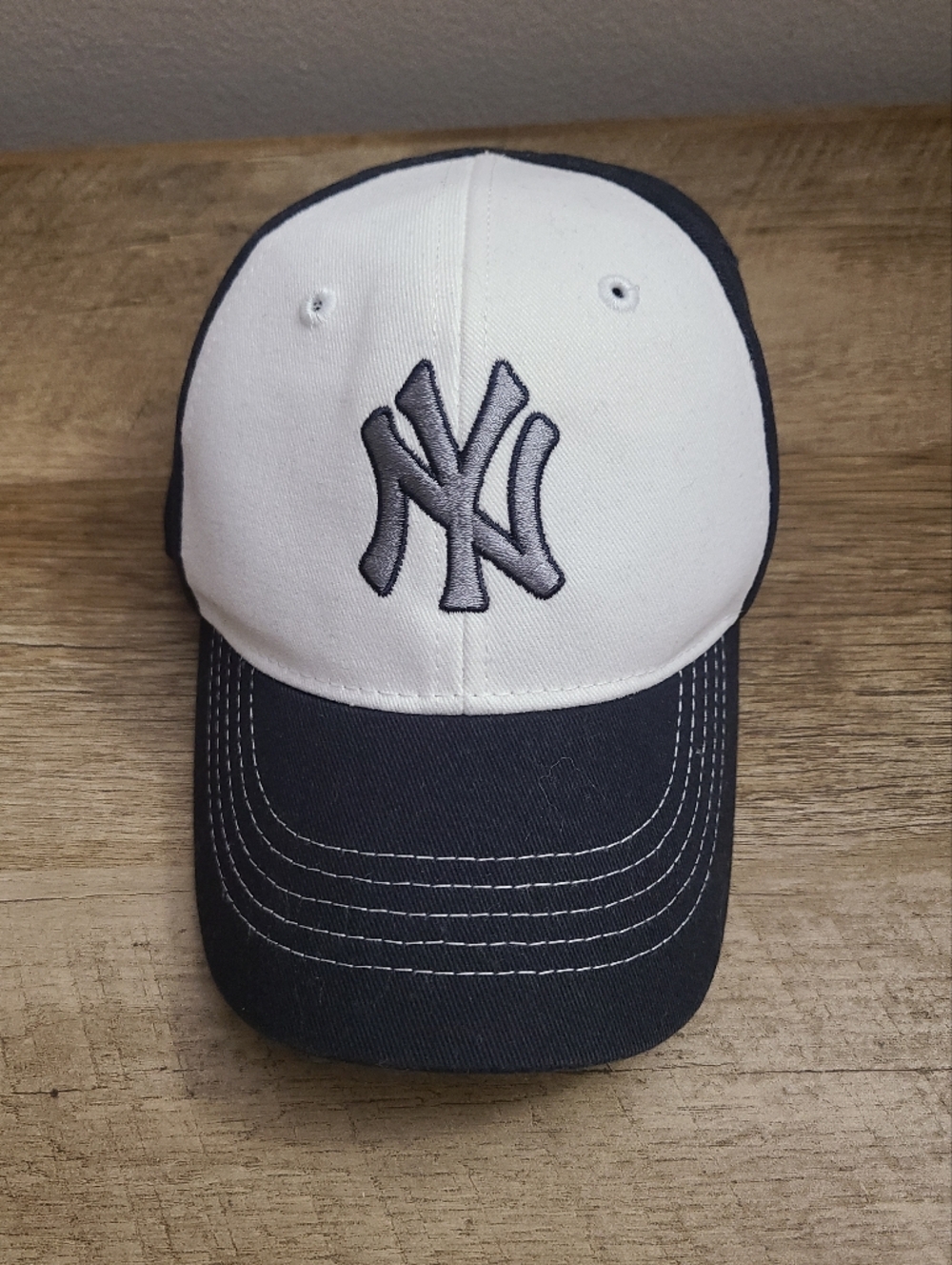 👶 '47 Brand MLB New York Yankees White & Navy Infant Baby Newborn Baseball Cap